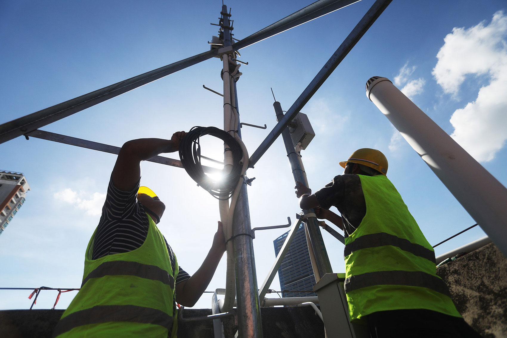 廣東如何把新基建5G“+”進(jìn)生產(chǎn)生活？