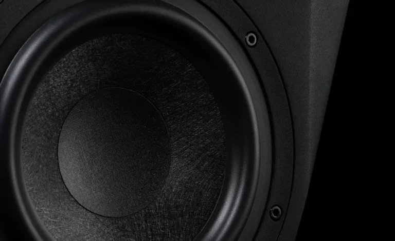 ADAM Audio A77H：非凡音質(zhì)的強大后盾：功放、揚聲單元和箱體設(shè)計