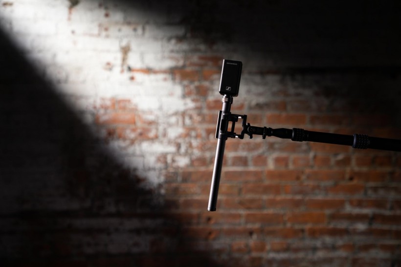 真正的無失真錄制——前沿科技:森海塞爾 EW-DP SKP 直插式發(fā)射機(jī)帶有 32 位浮點(diǎn)錄制功能和 134dB 輸入動(dòng)態(tài)范圍 真正的無失真錄制——前沿科技:森海塞爾 EW-DP SKP 直插式發(fā)射機(jī)帶有 32 位浮點(diǎn)錄制功能和 134dB 輸入動(dòng)態(tài)范圍