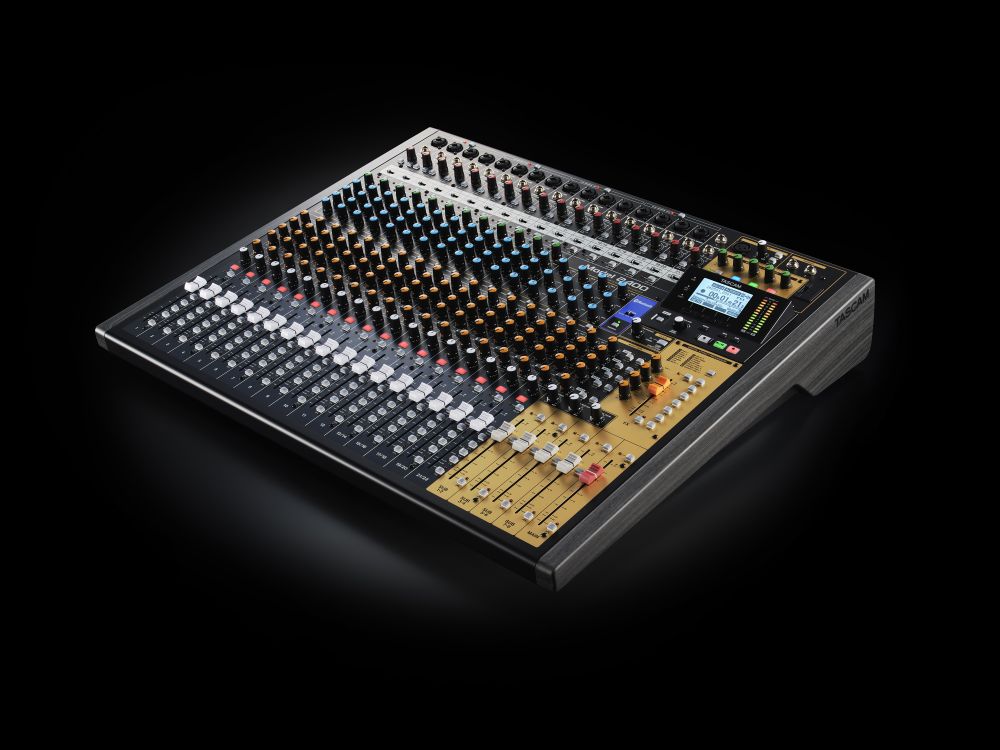 TASCAM Model 2400 調(diào)音臺 TASCAM Model 2400 調(diào)音臺