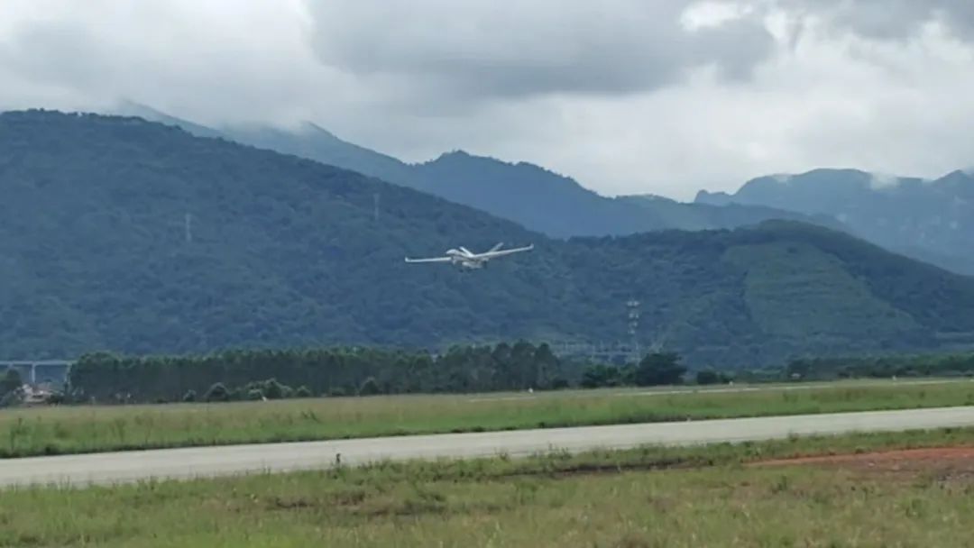 中國廣電700MHz 5G首次助力應(yīng)急通信無人機實戰(zhàn)臺風